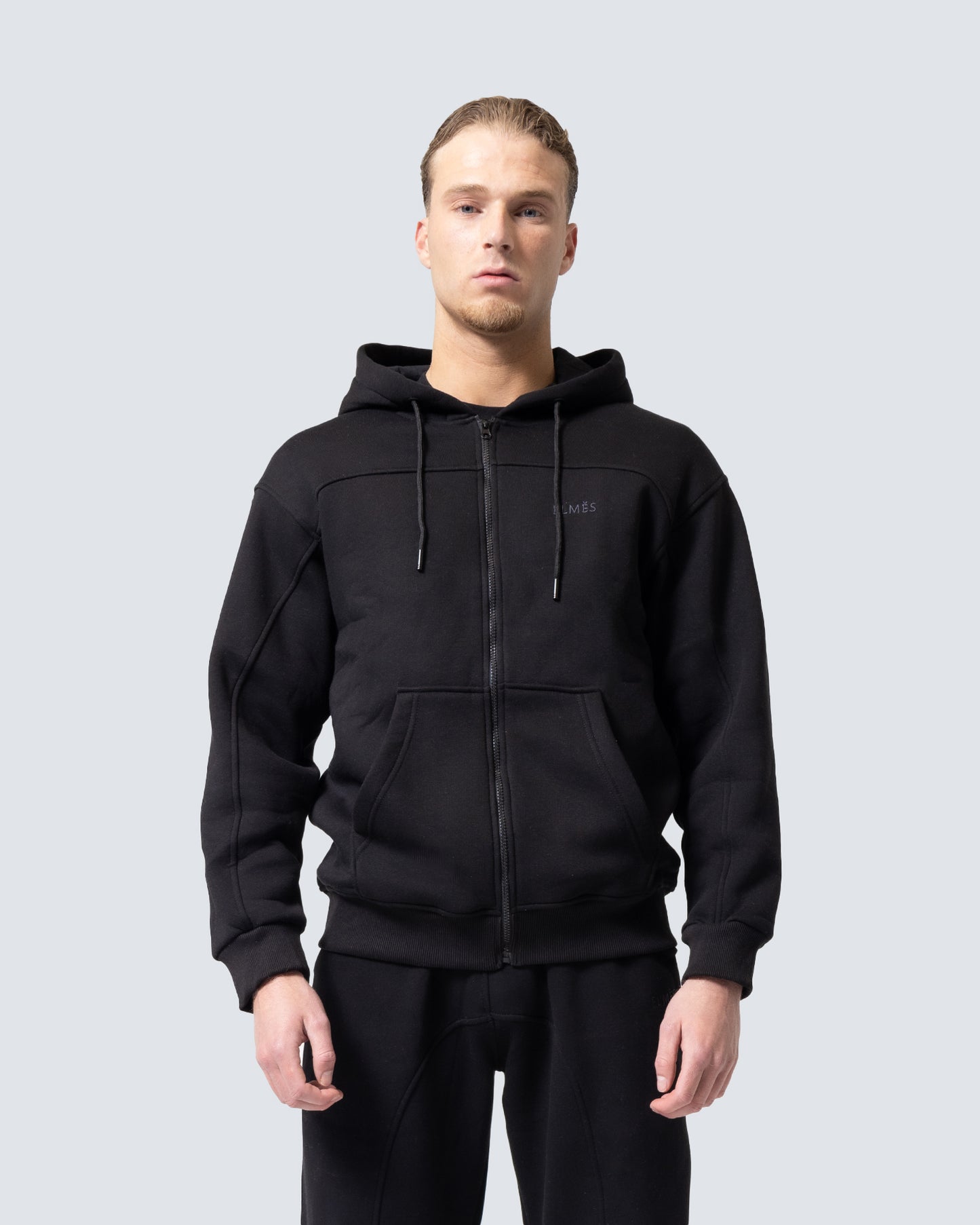 Zip-up Black